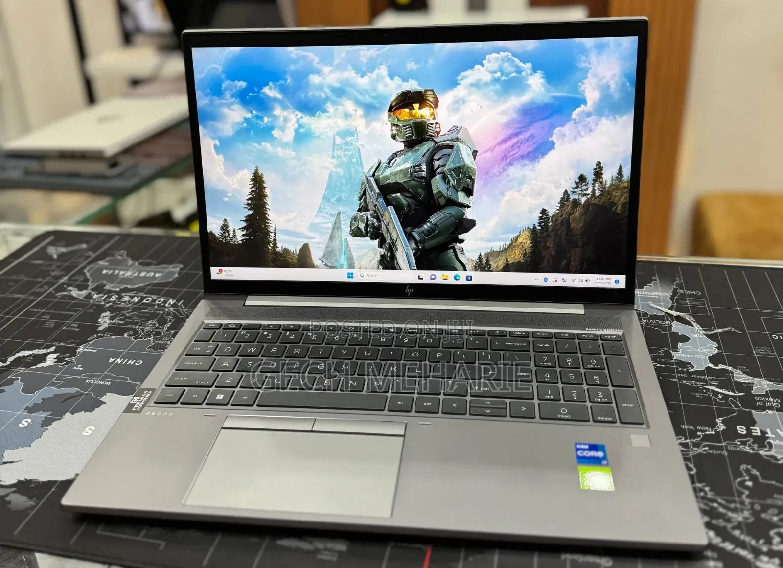 New Laptop HP ZBook Studio G8 32GB Intel Core I7 SSD 512GB