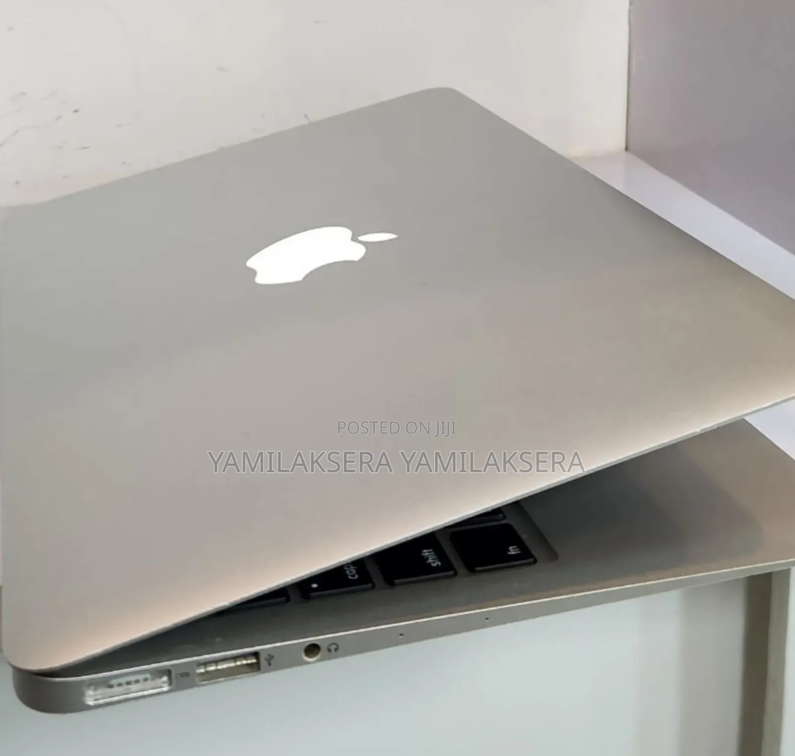 Laptop Apple MacBook Air 2015 4GB Intel Core I5 SSD 128GB