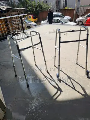 Foldable With Frontal Wheels Walker朱雀medical Walker老師walker朱雀walker