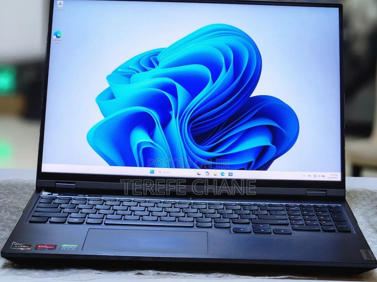 New Laptop Lenovo Legion 5 16GB AMD Ryzen 7 SSD 1T