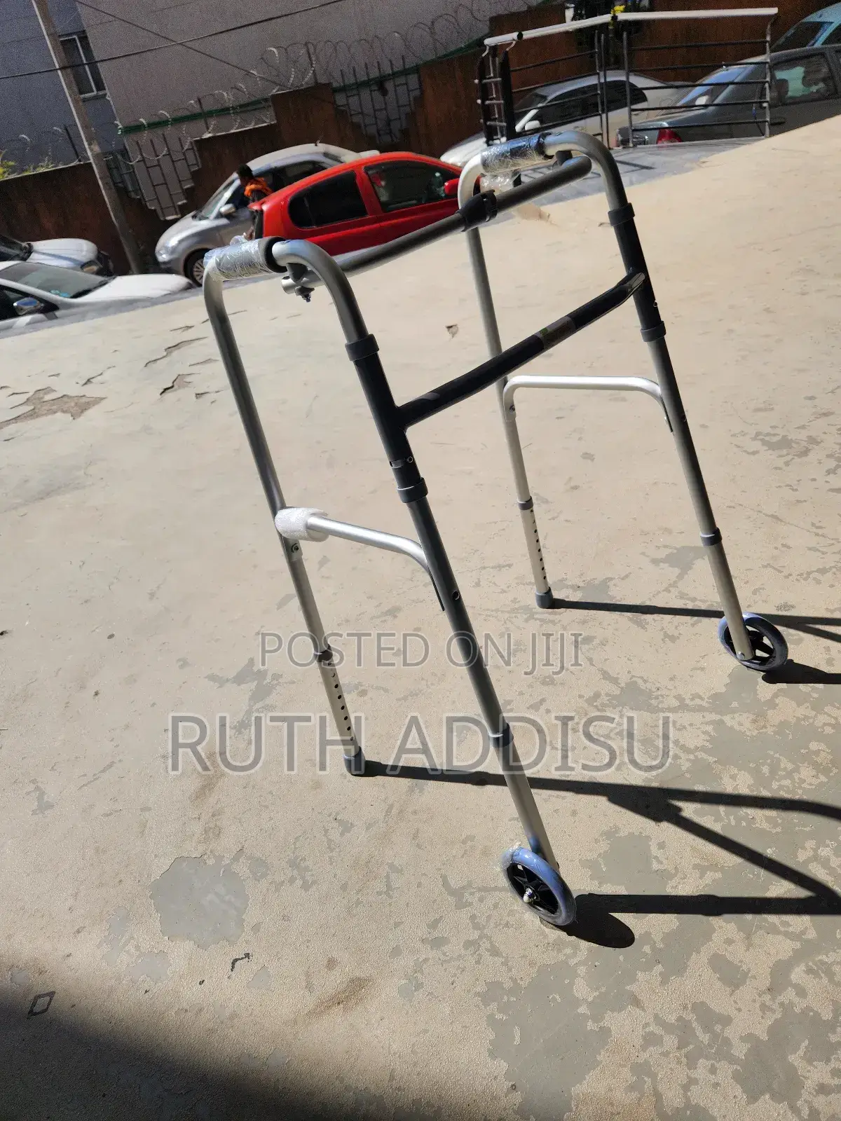 Foldable Walker鳵的medical Walker輕輕walker Medical鳵不walker寄出walker New