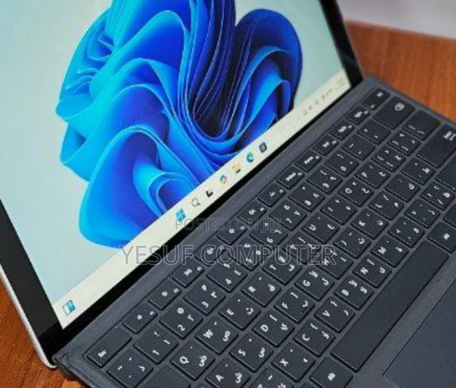 New Laptop Microsoft Surface Pro 7 8GB Intel Core I5 SSD 128GB