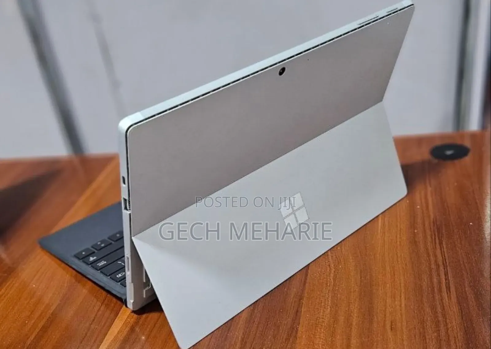 New Laptop Microsoft Surface Pro 7 8GB Intel Core I5 SSD 128GB