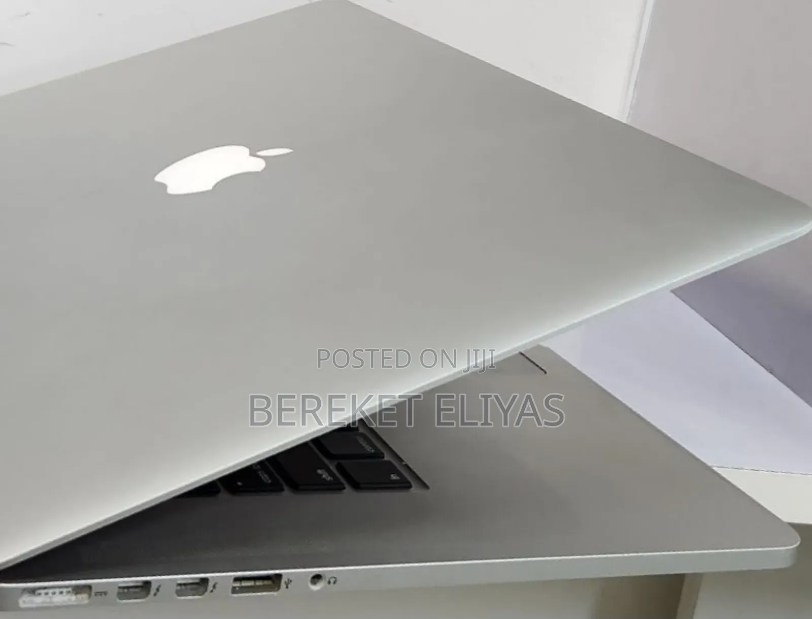 Laptop Apple MacBook Pro 2015 16GB Intel Core I7 SSD 512GB