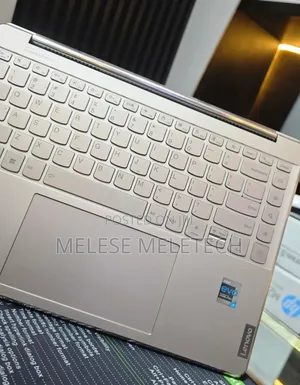 New Laptop Lenovo Yoga 9i 16GB Intel Core I7 SSD 1T