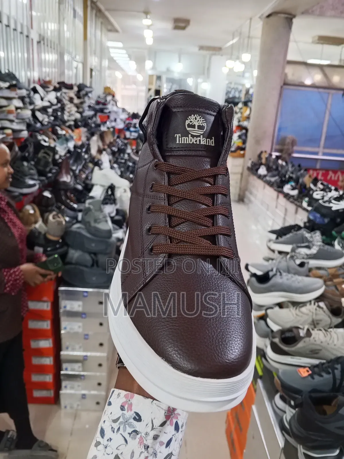 This Is Apair of White, Brown Multicolor Timberland Boots Snickers