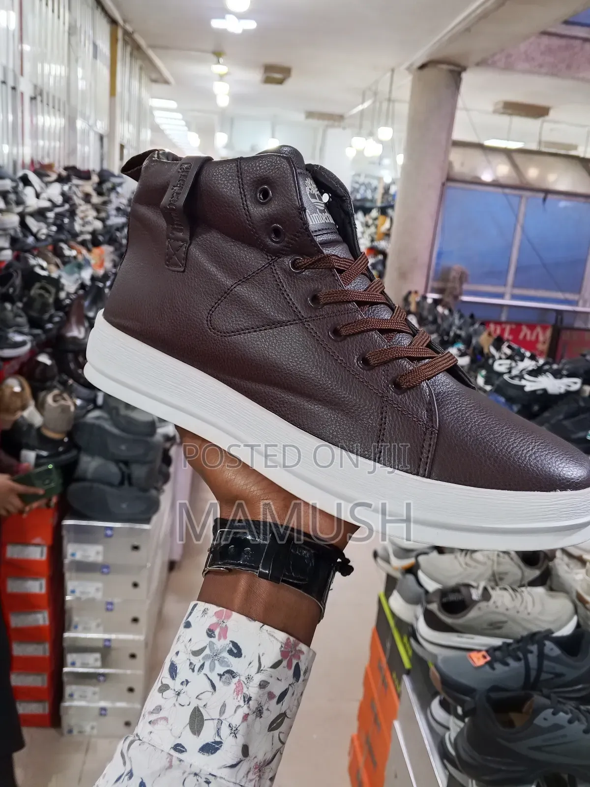 This Is Apair of White, Brown Multicolor Timberland Boots Snickers