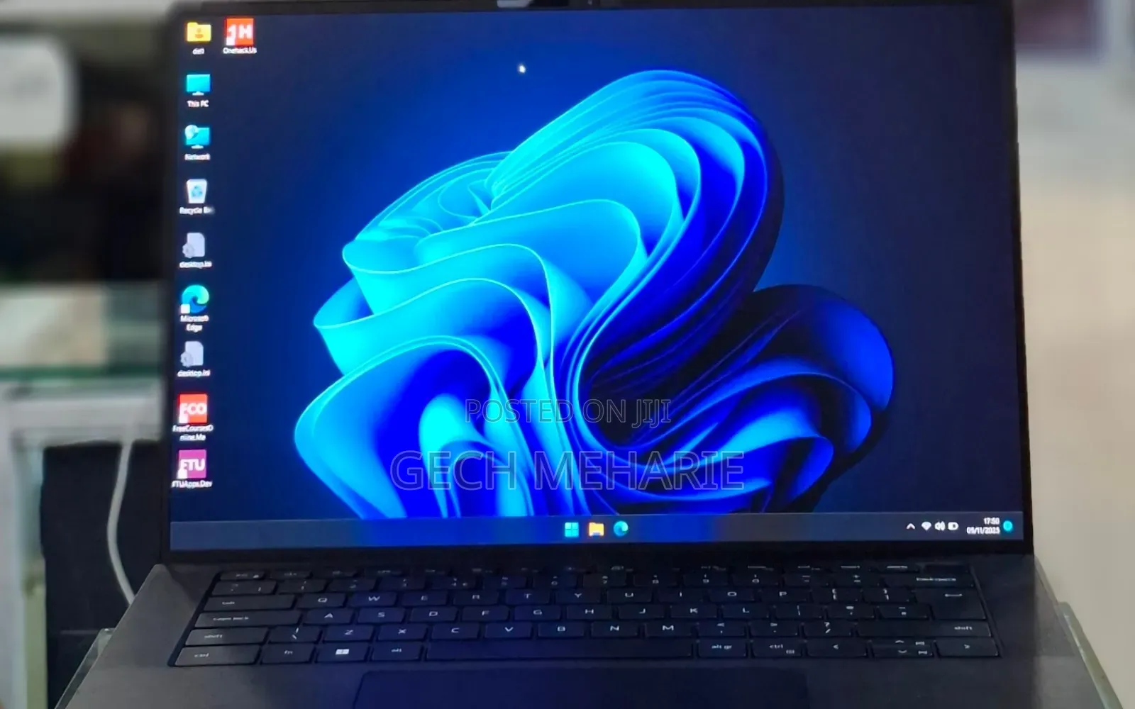 New Laptop Dell Precision 5570 16GB Intel Core I7 SSD 512GB