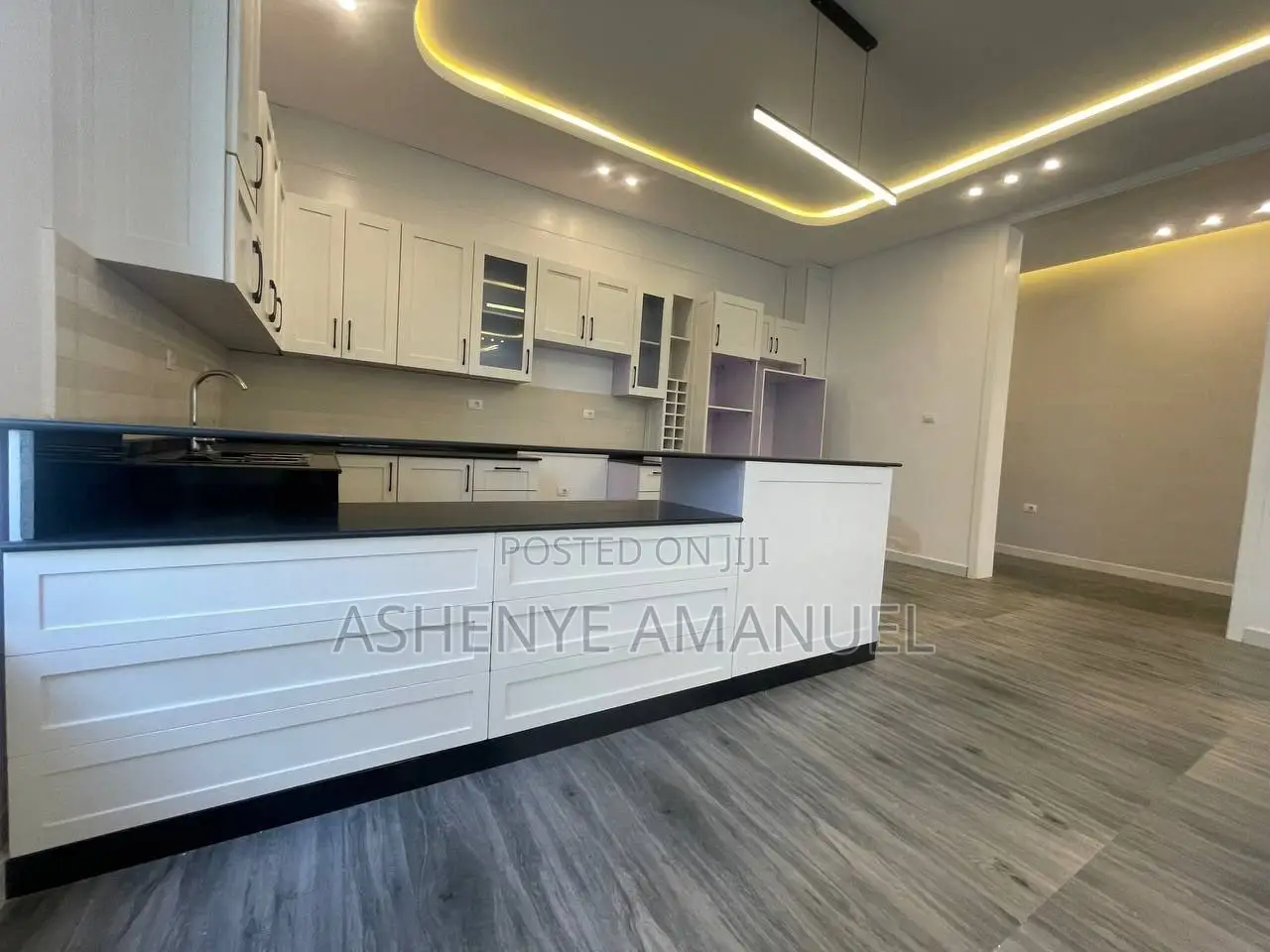 Builders Creamy Treading