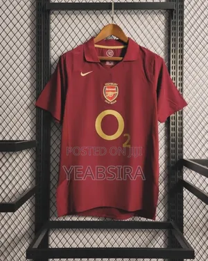 Photo - Arsenal Jersey