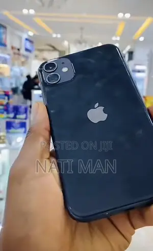 Photo - New Apple iPhone 11 128 GB Black