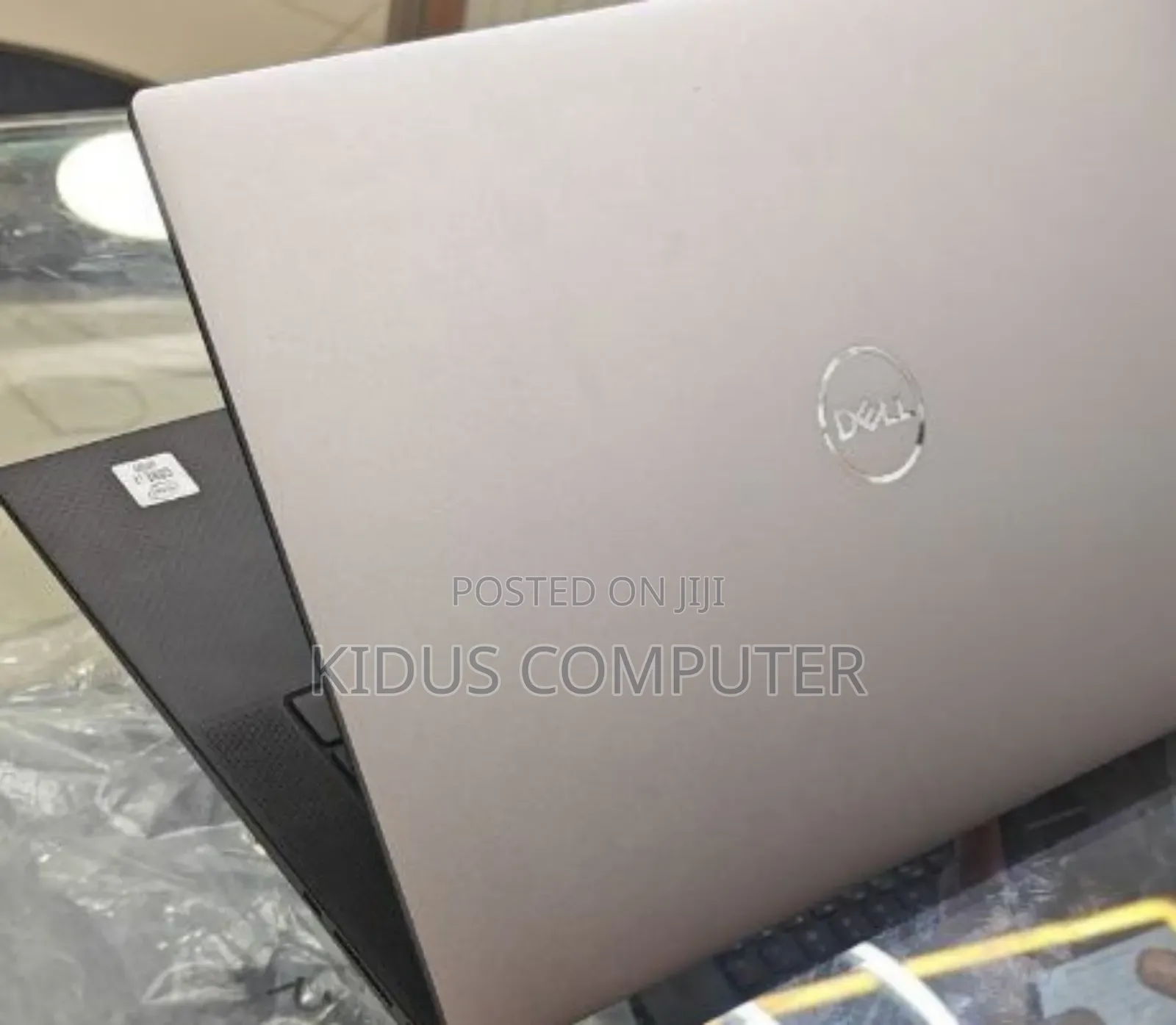 New Laptop Dell Precision 5540 16GB Intel Core I7 SSD 512GB