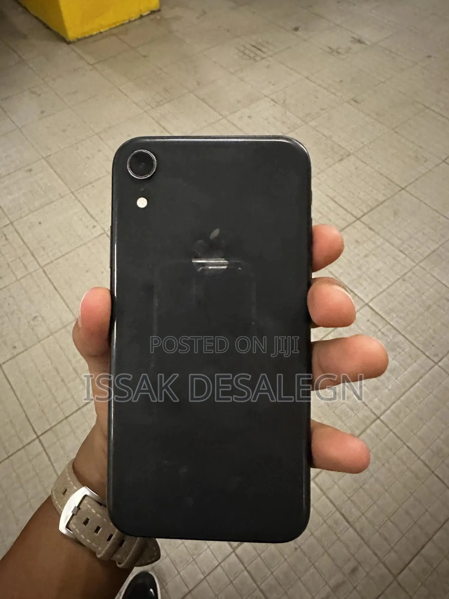 Apple XR 128 GB Black