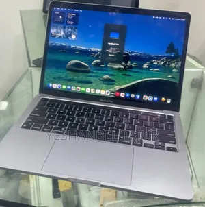 New Laptop Apple MacBook Pro M1 16GB Apple M1 Pro SSD 256GB