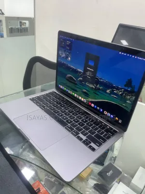 New Laptop Apple MacBook Pro M1 16GB SSD 256GB