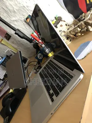 Laptop Apple MacBook 2012 8GB Intel Core I5 HDD 500GB