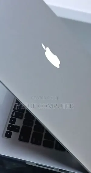 New Laptop Apple MacBook Pro 2013 8GB Intel Core I7 SSD 256GB