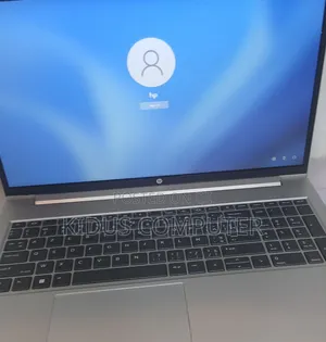 New Laptop HP ProBook 450 G8 8GB Intel Core I7 SSD 512GB