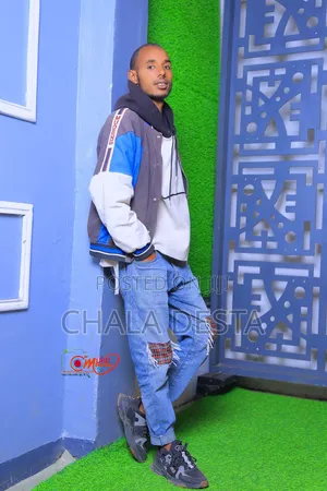 Photo - I Am Very Need Any Work