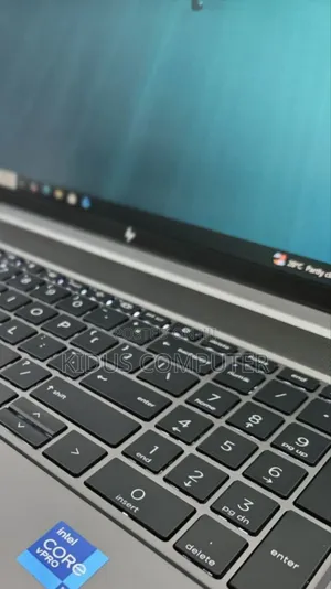 New Laptop HP 32GB Intel Core I7 SSD 1T