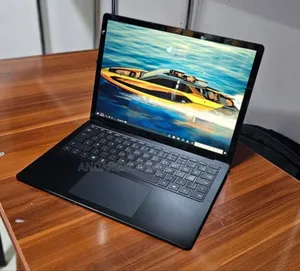 New Laptop Microsoft Surface 3 16GB Intel Core I7 SSD 1T