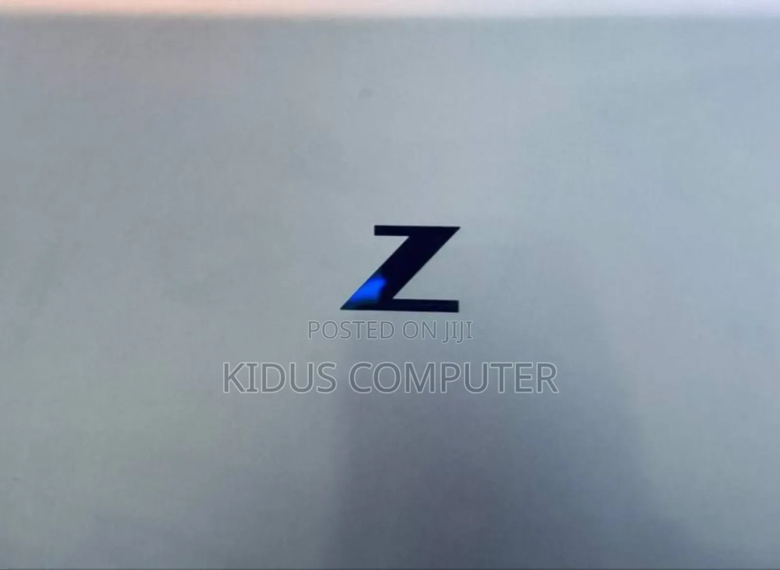 New Laptop HP ZBook Studio G8 32GB Intel Core I7 SSD 512GB