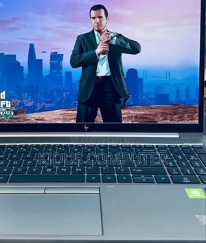 New Laptop HP ZBook Studio G8 32GB Intel Core I7 SSD 512GB