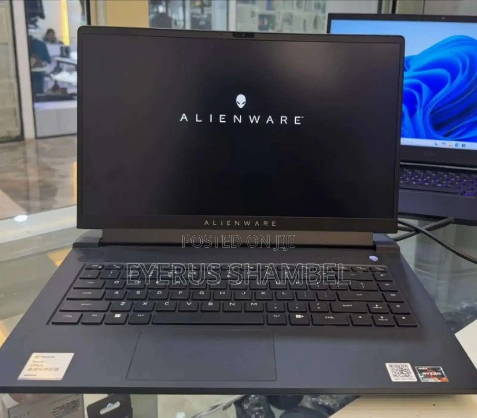 New Laptop Alienware M15 R3 16GB AMD Ryzen 7 SSD 512GB
