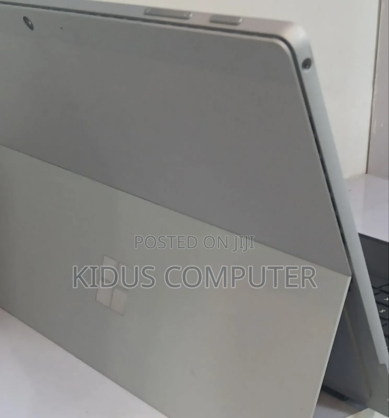 New Laptop Microsoft Surface 16GB Intel Core I5 SSD 256GB