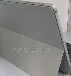 New Laptop Microsoft Surface 16GB Intel Core I5 SSD 256GB