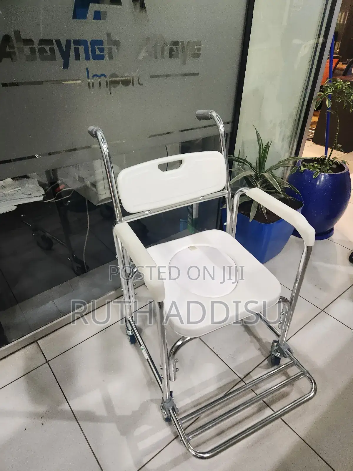 Commode Wheelchair朱雀wheelchair鵝肝commode Wheelchair朱雀wheelchair Popo