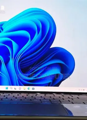 Photo - New Laptop Dell XPS 15 32GB Intel Core I9 SSD 1T