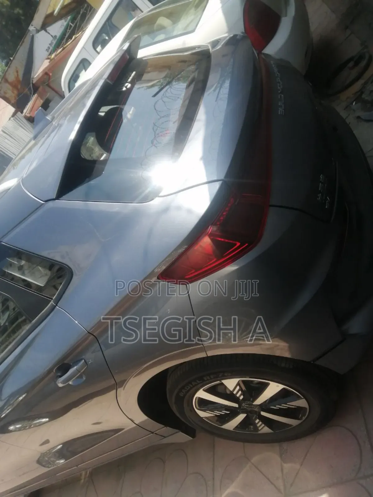 New BYD E2 43 kWh 94 hp FWD 2024 Gray