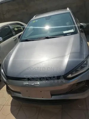 Photo - New BYD E2 43 kWh 94 hp FWD 2024 Gray