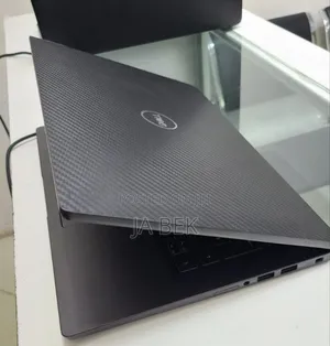 New Laptop Dell Latitude 5310 8GB Intel Core I5 SSD 256GB