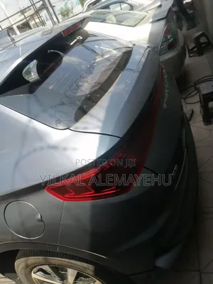 New BYD E2 43 kWh 94 hp FWD 2024 Black