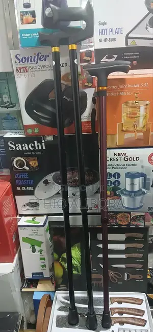 Elderly Crutch የአዛውንቶች ከዘራ