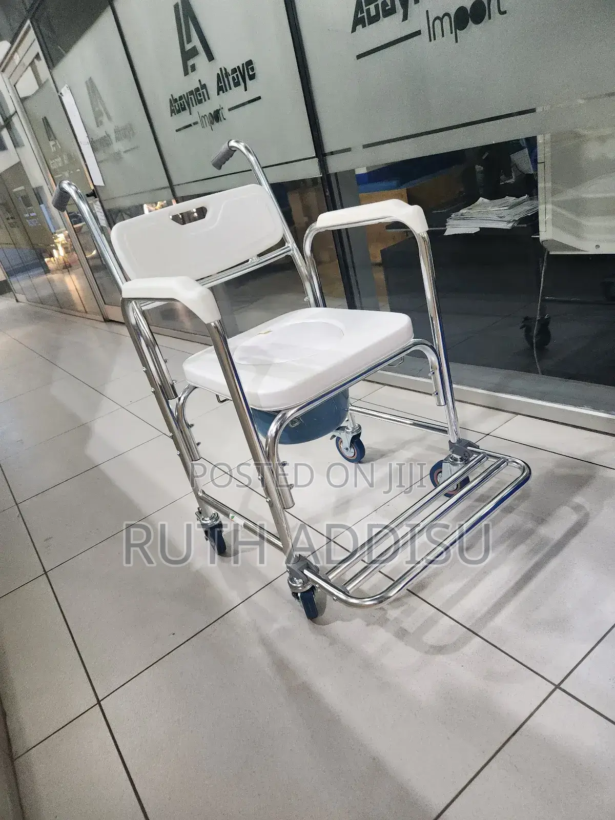 Wheelchair Commode Wheelchair者或wheelchair輕微wheelchair傳播wheelchair New