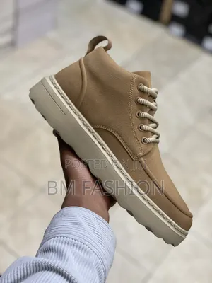 Photo - Ugg Men's Chukka Lug Boot in the Mustard Seed Color