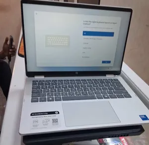 New Laptop HP OmniBook 5 Flip 16GB Intel Core I7 SSD 1T