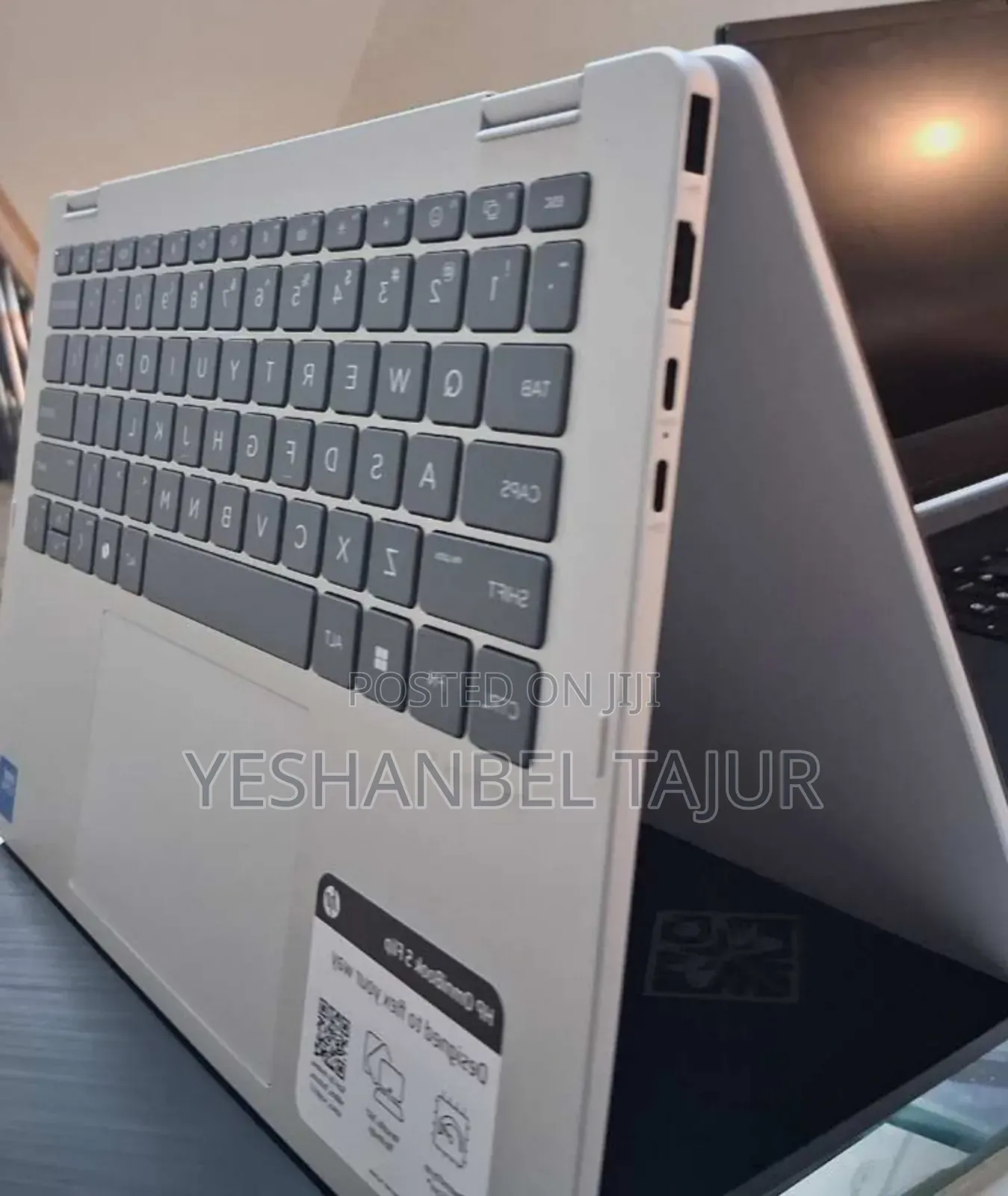 New Laptop HP OmniBook 5 Flip 16GB Intel Core I7 SSD 1T
