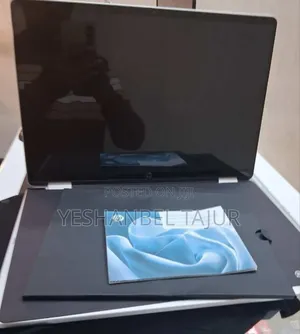 New Laptop HP OmniBook 5 Flip 16GB Intel Core I7 SSD 1T