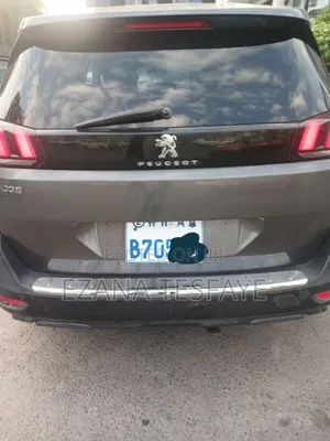 Peugeot 5008 2020 Gray