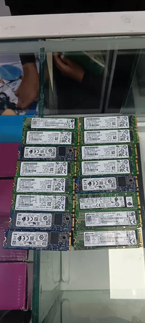 Photo - 256gb SSD (Solid State Drive)