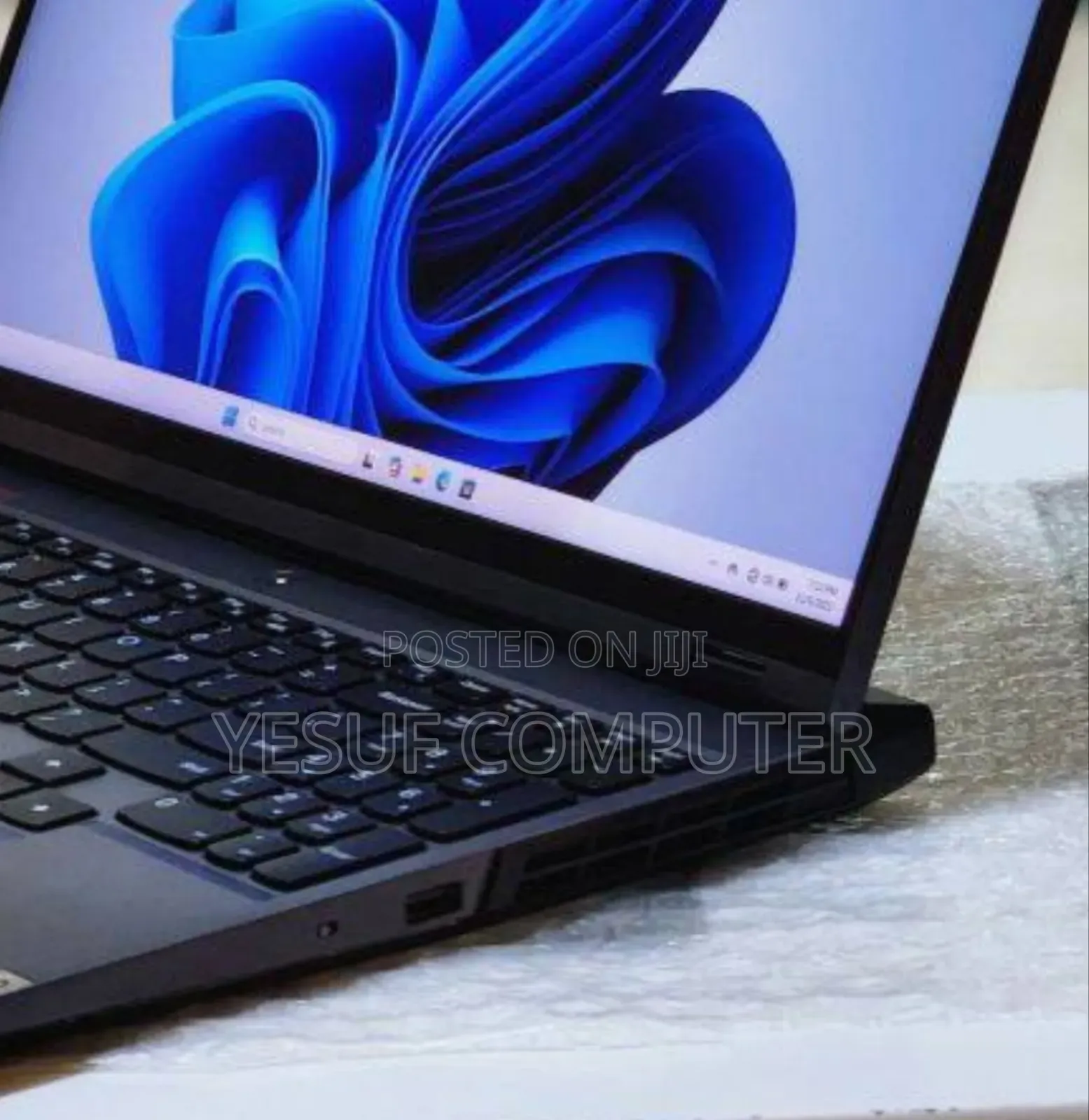 New Laptop Lenovo Legion 5 16GB AMD Ryzen 7 SSD 1T