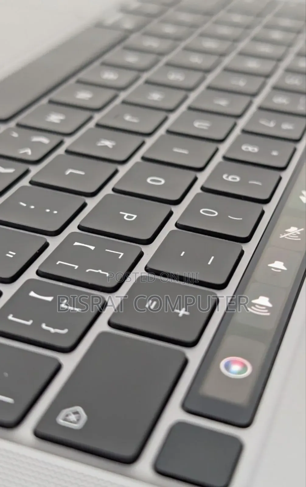 New Laptop Apple MacBook Air 2022 M2 8GB Apple M2 SSD 256GB