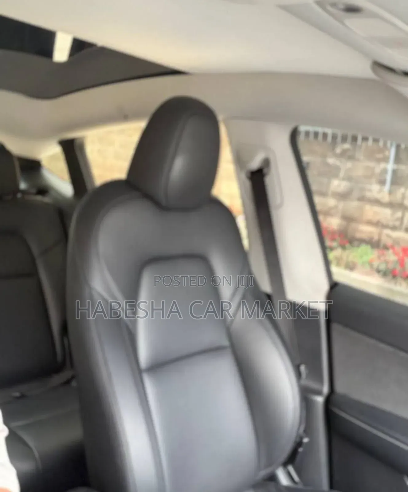 Tesla Model Y 2023 White