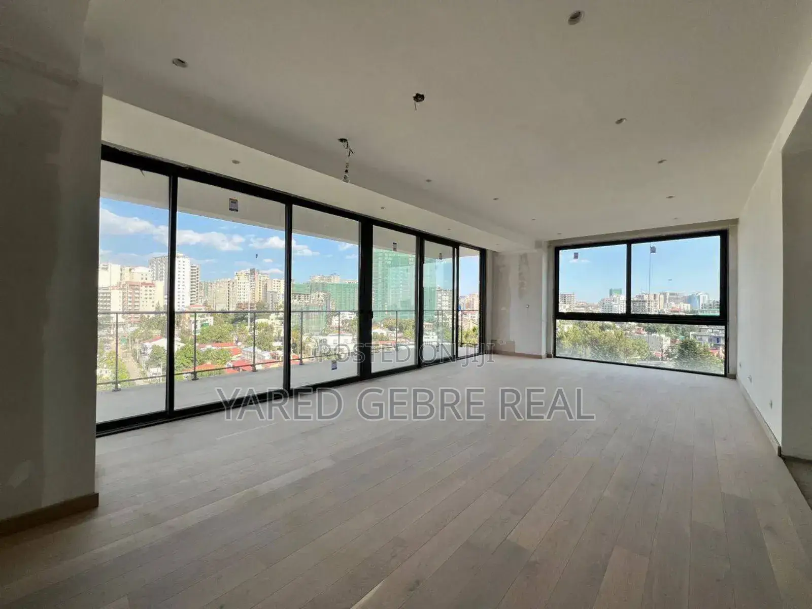 Furnished 3bdrm Apartment in አፍሪካ ህብረት ቡልጋረያ, Kirkos for sale