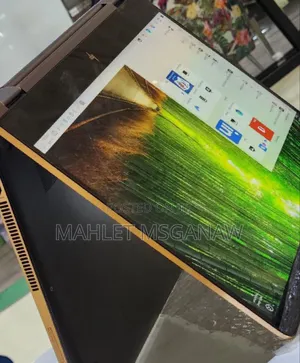 New Laptop HP Spectre X360 16GB Intel Core I7 SSD 512GB