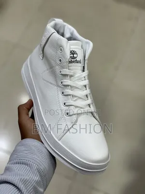 Photo - White Timberland Ankle Boots Sneakers